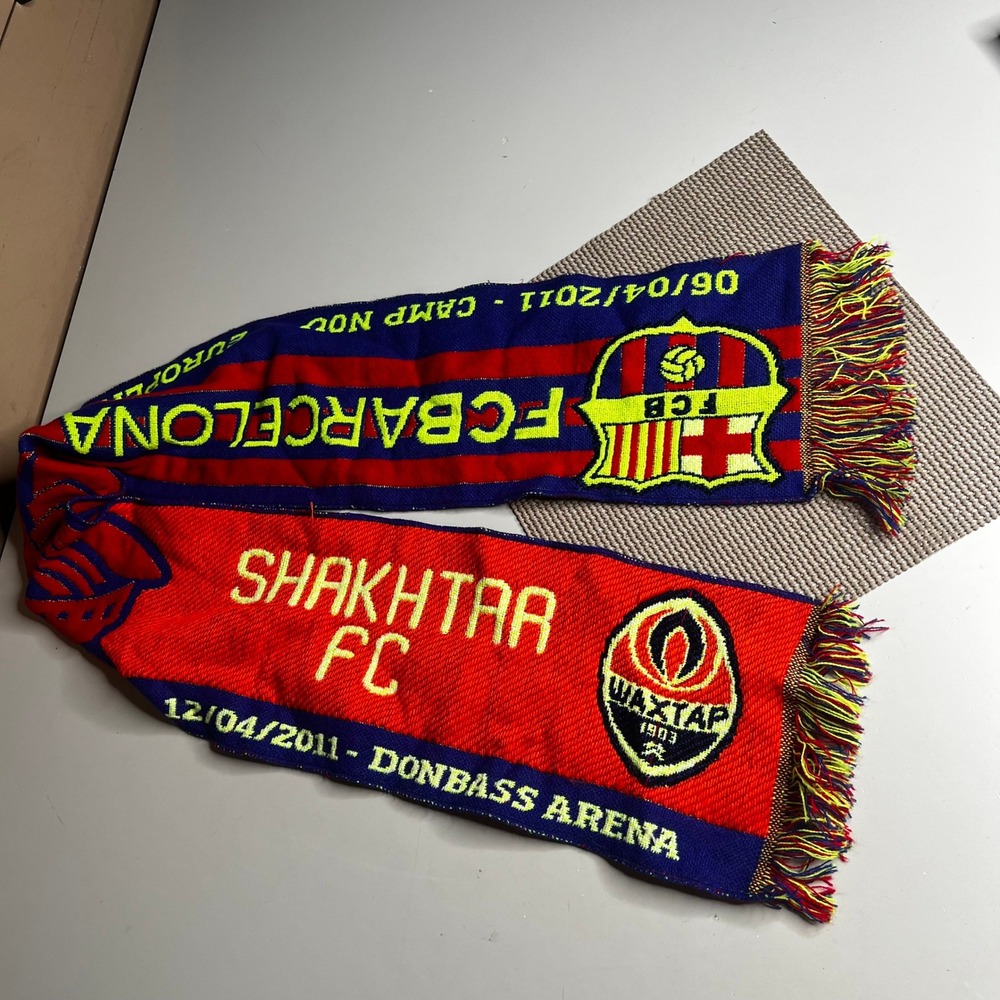 FC Barcelona‎ vs Shakhtar FC 2011 European Quarter Finals Soccer Scarf Official